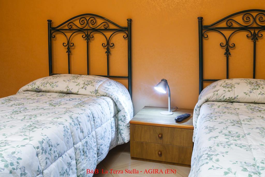 Casa Albergo La Terza Stella Agira Ngoại thất bức ảnh