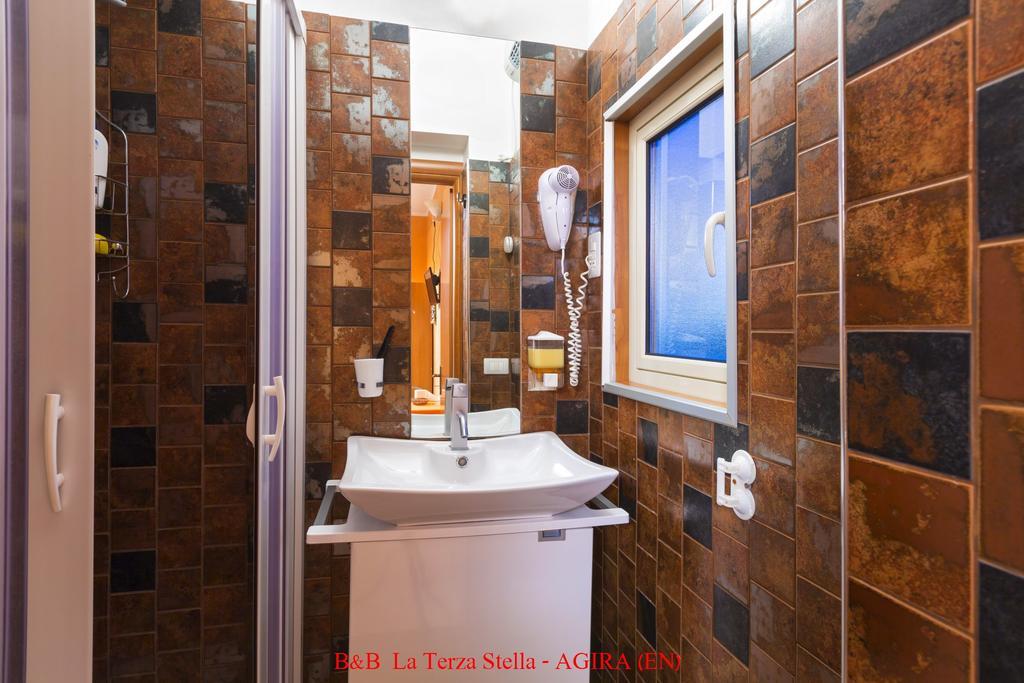 Casa Albergo La Terza Stella Agira Ngoại thất bức ảnh
